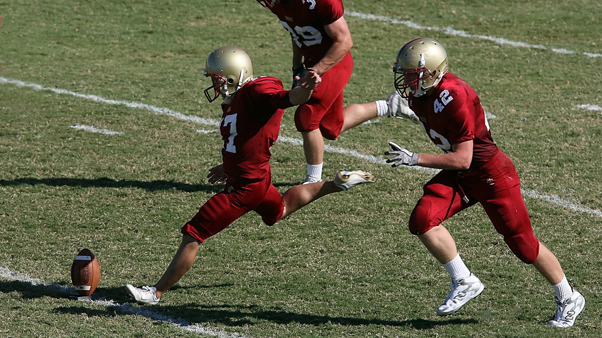 《FIFA》线上友谊赛火爆进行,职业选手比拼技艺,fifa线上友谊赛邀请